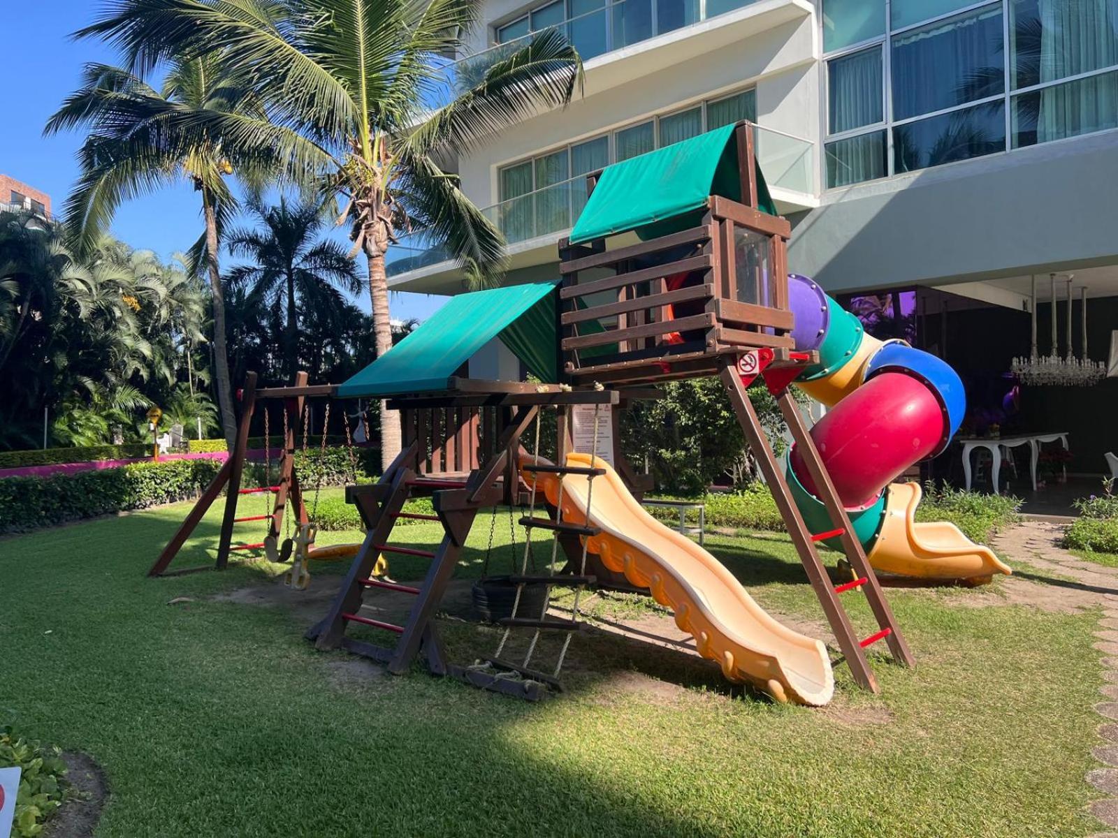 Icon Vallarta, Puerto Vallarta Kültér fotó